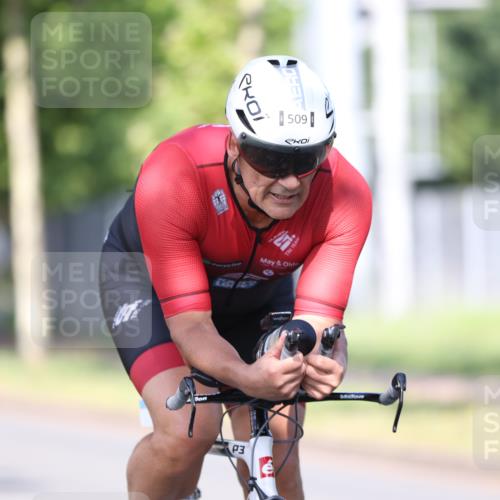 10.08.2025 - GEWOBA Citytriathlon Bremen Yannick Fuchs http://msf.ph/oto/8540757 10.08.2025 10:29:43 Radfahren  meine-sportfotos.de