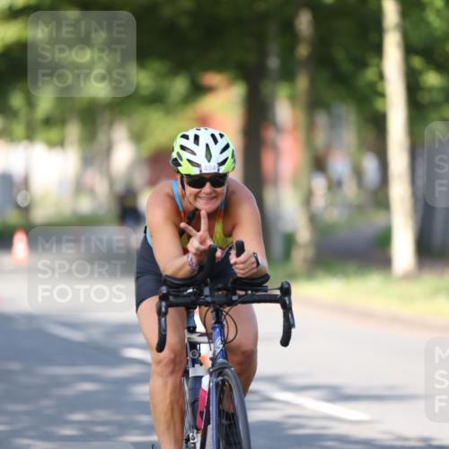 10.08.2025 - GEWOBA Citytriathlon Bremen Yannick Fuchs http://msf.ph/oto/8540765 10.08.2025 10:30:16 Radfahren 423, 433, 441 meine-sportfotos.de