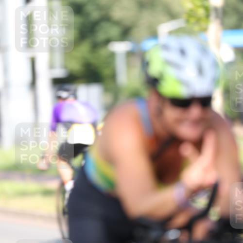10.08.2025 - GEWOBA Citytriathlon Bremen Yannick Fuchs http://msf.ph/oto/8540769 10.08.2025 10:30:16 Radfahren 423, 433, 441 meine-sportfotos.de