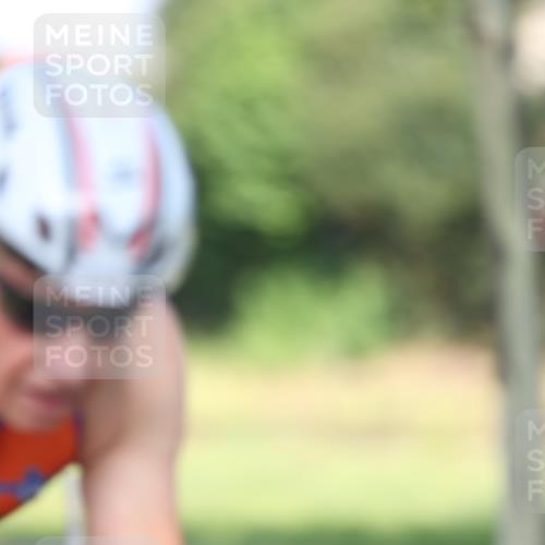 10.08.2025 - GEWOBA Citytriathlon Bremen Yannick Fuchs http://msf.ph/oto/8540790 10.08.2025 10:30:30 Radfahren 377, 441, 471 meine-sportfotos.de