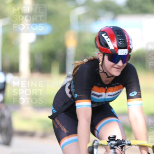 10.08.2025 - GEWOBA Citytriathlon Bremen Yannick Fuchs http://msf.ph/oto/8540796 10.08.2025 10:30:45 Radfahren 353, 376, 471, 476 meine-sportfotos.de