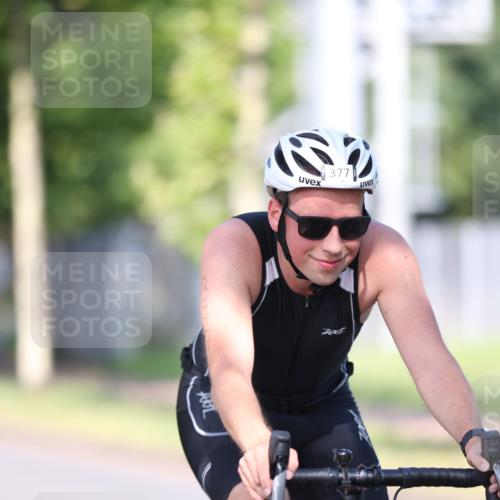10.08.2025 - GEWOBA Citytriathlon Bremen Yannick Fuchs http://msf.ph/oto/8540803 10.08.2025 10:30:49 Radfahren 353, 376, 471, 476 meine-sportfotos.de