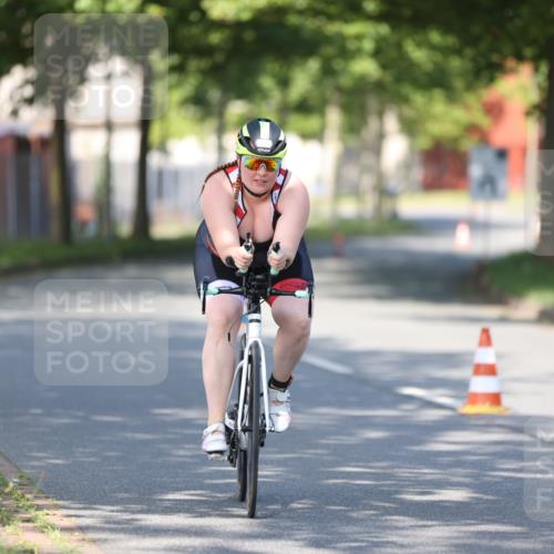 10.08.2025 - GEWOBA Citytriathlon Bremen Yannick Fuchs http://msf.ph/oto/8540815 10.08.2025 10:31:14 Radfahren 363, 387, 434 meine-sportfotos.de