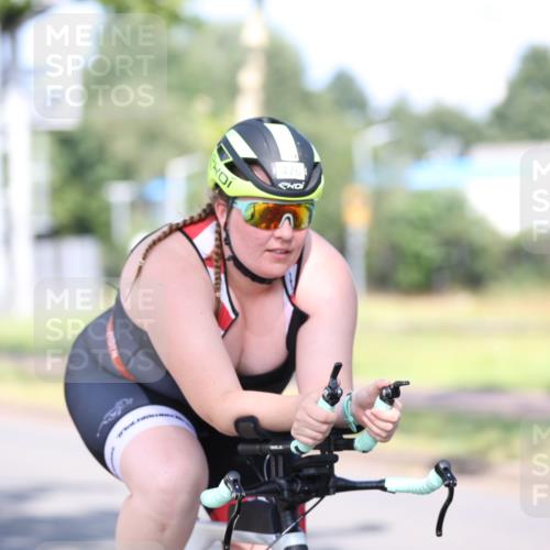 10.08.2025 - GEWOBA Citytriathlon Bremen Yannick Fuchs http://msf.ph/oto/8540818 10.08.2025 10:31:16 Radfahren 363, 387, 434 meine-sportfotos.de