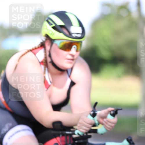 10.08.2025 - GEWOBA Citytriathlon Bremen Yannick Fuchs http://msf.ph/oto/8540819 10.08.2025 10:31:16 Radfahren 363, 387, 434 meine-sportfotos.de