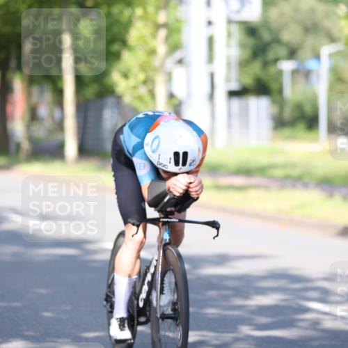10.08.2025 - GEWOBA Citytriathlon Bremen Yannick Fuchs http://msf.ph/oto/8540822 10.08.2025 10:31:27 Radfahren 363, 387, 434 meine-sportfotos.de
