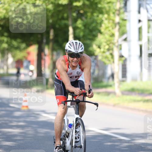 10.08.2025 - GEWOBA Citytriathlon Bremen Yannick Fuchs http://msf.ph/oto/8540830 10.08.2025 10:31:31 Radfahren 363 meine-sportfotos.de
