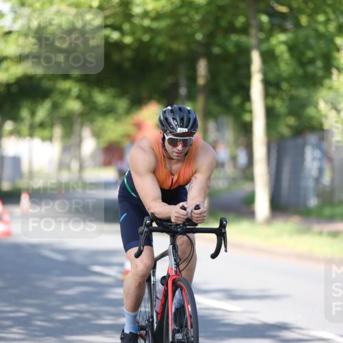 10.08.2025 - GEWOBA Citytriathlon Bremen Yannick Fuchs http://msf.ph/oto/8540846 10.08.2025 10:32:12 Radfahren 205, 405, 408, 508 meine-sportfotos.de