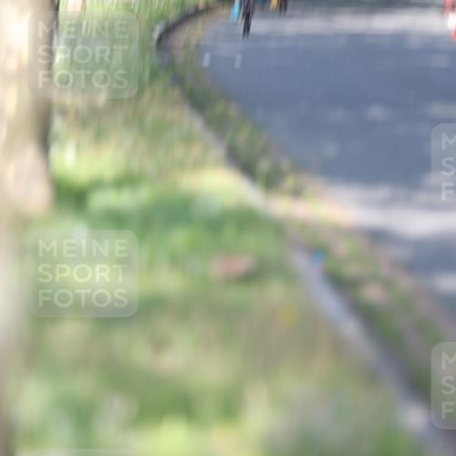 10.08.2025 - GEWOBA Citytriathlon Bremen Yannick Fuchs http://msf.ph/oto/8540971 10.08.2025 10:33:04 Radfahren 355, 371, 389, 390, 420, 430, 448 meine-sportfotos.de