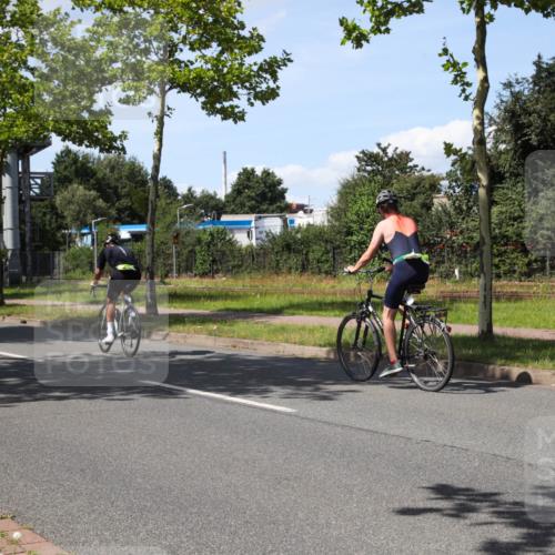 10.08.2025 - GEWOBA Citytriathlon Bremen Yannick Fuchs http://msf.ph/oto/8541381 10.08.2025 14:29:11 Radfahren 168, 172, 188, 321, 389, 447 meine-sportfotos.de