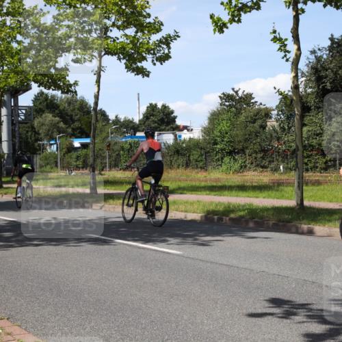 10.08.2025 - GEWOBA Citytriathlon Bremen Yannick Fuchs http://msf.ph/oto/8541387 10.08.2025 14:29:12 Radfahren 168, 172, 188, 321, 389, 447 meine-sportfotos.de