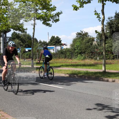 10.08.2025 - GEWOBA Citytriathlon Bremen Yannick Fuchs http://msf.ph/oto/8541478 10.08.2025 14:29:21 Radfahren 117, 179, 188, 206, 212, 351, 365, 373, 389, 447, 487 meine-sportfotos.de