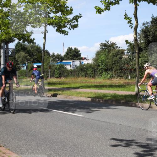 10.08.2025 - GEWOBA Citytriathlon Bremen Yannick Fuchs http://msf.ph/oto/8541522 10.08.2025 14:29:27 Radfahren 117, 179, 188, 206, 212, 351, 365, 373, 389, 405, 447, 466, 487, 517 meine-sportfotos.de