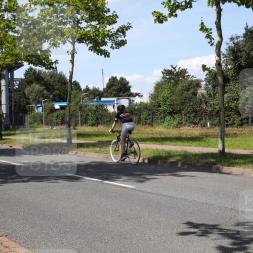 10.08.2025 - GEWOBA Citytriathlon Bremen Yannick Fuchs http://msf.ph/oto/8541574 10.08.2025 14:29:33 Radfahren 117, 179, 206, 212, 226, 351, 365, 373, 405, 466, 487, 517 meine-sportfotos.de