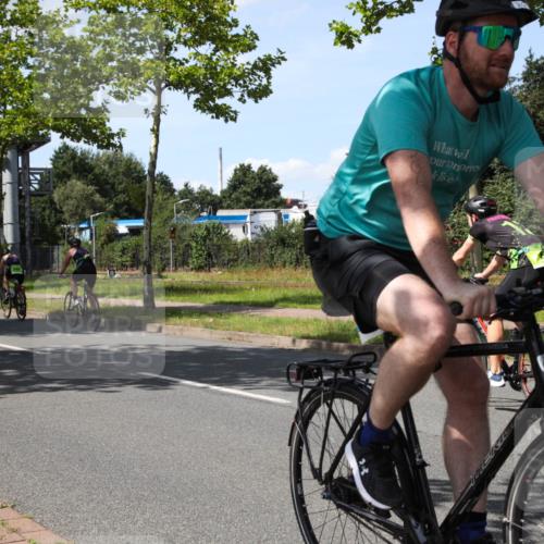 10.08.2025 - GEWOBA Citytriathlon Bremen Yannick Fuchs http://msf.ph/oto/8541605 10.08.2025 14:29:37 Radfahren 117, 179, 206, 212, 226, 351, 365, 373, 405, 466, 487, 517 meine-sportfotos.de