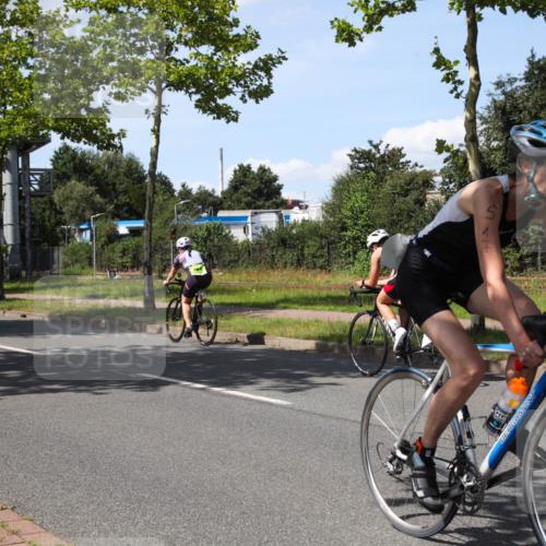 10.08.2025 - GEWOBA Citytriathlon Bremen Yannick Fuchs http://msf.ph/oto/8541617 10.08.2025 14:29:38 Radfahren 117, 179, 206, 212, 226, 351, 365, 373, 405, 466, 468, 487, 517 meine-sportfotos.de