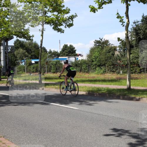 10.08.2025 - GEWOBA Citytriathlon Bremen Yannick Fuchs http://msf.ph/oto/8541639 10.08.2025 14:29:41 Radfahren 117, 179, 206, 212, 226, 275, 351, 373, 405, 466, 468, 487, 517 meine-sportfotos.de