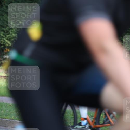 10.08.2025 - GEWOBA Citytriathlon Bremen Yannick Fuchs http://msf.ph/oto/8541659 10.08.2025 10:37:59 Radfahren 69, 375, 402, 458, 474, 501 meine-sportfotos.de
