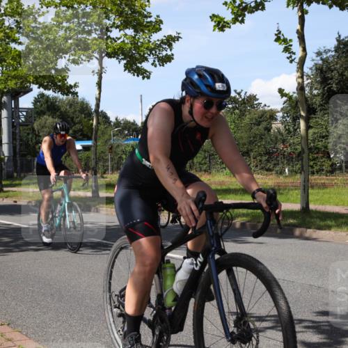 10.08.2025 - GEWOBA Citytriathlon Bremen Yannick Fuchs http://msf.ph/oto/8541794 10.08.2025 14:30:17 Radfahren 8, 33, 42, 66, 95, 112, 148, 149, 329, 337, 338, 361, 374, 400, 402, 410, 429, 492 meine-sportfotos.de