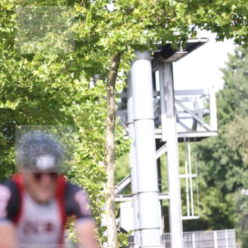 10.08.2025 - GEWOBA Citytriathlon Bremen Yannick Fuchs http://msf.ph/oto/8541934 10.08.2025 10:38:52 Radfahren 31, 63, 113, 119, 417, 429, 443, 498, 499, 506 meine-sportfotos.de