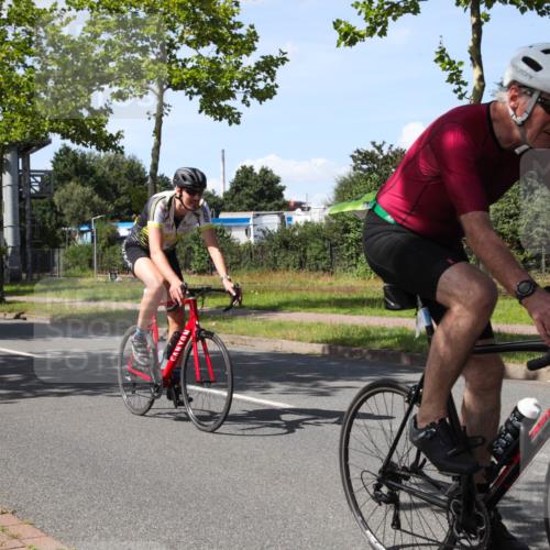 10.08.2025 - GEWOBA Citytriathlon Bremen Yannick Fuchs http://msf.ph/oto/8541957 10.08.2025 14:30:39 Radfahren 8, 12, 33, 107, 178, 328, 341, 345, 347, 356, 381, 399, 409, 416, 461, 492, 504 meine-sportfotos.de