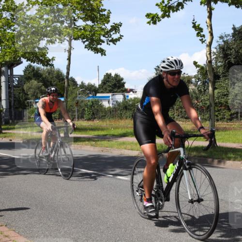 10.08.2025 - GEWOBA Citytriathlon Bremen Yannick Fuchs http://msf.ph/oto/8542097 10.08.2025 14:30:56 Radfahren 175, 335, 368, 385, 399, 416, 504, 510 meine-sportfotos.de