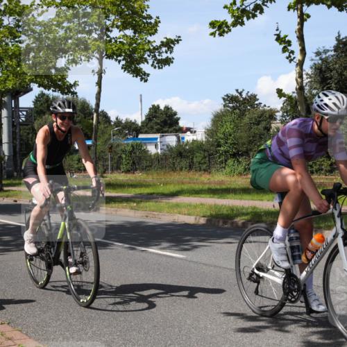 10.08.2025 - GEWOBA Citytriathlon Bremen Yannick Fuchs http://msf.ph/oto/8542138 10.08.2025 14:31:00 Radfahren 155, 175, 335, 368, 385, 412, 504, 510 meine-sportfotos.de