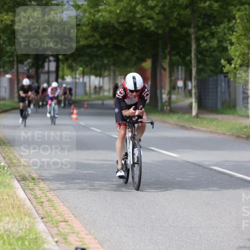 10.08.2025 - GEWOBA Citytriathlon Bremen Yannick Fuchs http://msf.ph/oto/8542195 10.08.2025 12:47:43 Radfahren 566, 587, 590, 679, 745, 753, 801, 884, 916, 943, 951 meine-sportfotos.de