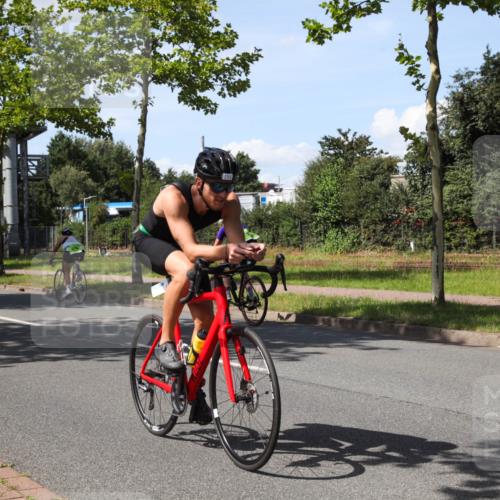 10.08.2025 - GEWOBA Citytriathlon Bremen Yannick Fuchs http://msf.ph/oto/8542255 10.08.2025 14:31:12 Radfahren 26, 97, 155, 187, 291, 335, 368, 385, 407, 412, 469, 470, 491, 494, 509 meine-sportfotos.de