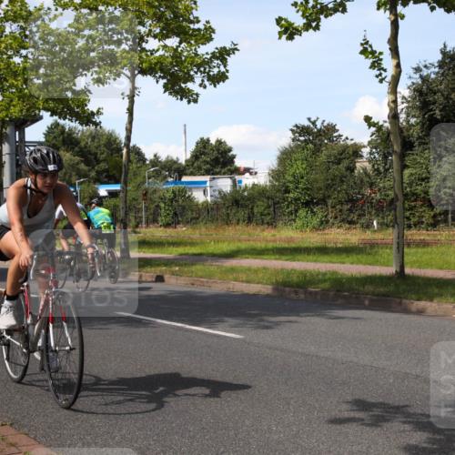 10.08.2025 - GEWOBA Citytriathlon Bremen Yannick Fuchs http://msf.ph/oto/8542386 10.08.2025 14:32:12 Radfahren 104, 105, 113, 344, 355, 359, 362, 366, 370, 376, 411, 433, 463, 489, 496, 508 meine-sportfotos.de