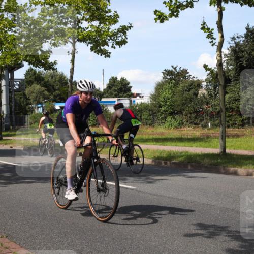 10.08.2025 - GEWOBA Citytriathlon Bremen Yannick Fuchs http://msf.ph/oto/8542398 10.08.2025 14:32:14 Radfahren 104, 105, 113, 299, 344, 355, 359, 362, 366, 370, 376, 411, 433, 463, 489, 496, 508 meine-sportfotos.de