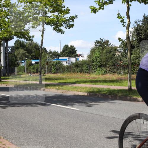 10.08.2025 - GEWOBA Citytriathlon Bremen Yannick Fuchs http://msf.ph/oto/8542437 10.08.2025 14:32:23 Radfahren 104, 105, 113, 284, 299, 344, 355, 359, 362, 366, 370, 393, 433, 463, 489, 508 meine-sportfotos.de
