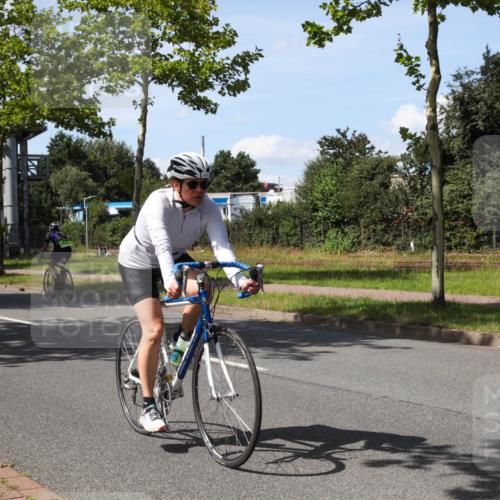 10.08.2025 - GEWOBA Citytriathlon Bremen Yannick Fuchs http://msf.ph/oto/8542459 10.08.2025 14:32:26 Radfahren 105, 113, 284, 299, 344, 355, 362, 366, 370, 393, 433, 463, 489, 508 meine-sportfotos.de