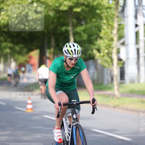 10.08.2025 - GEWOBA Citytriathlon Bremen Yannick Fuchs http://msf.ph/oto/8542596 10.08.2025 10:41:47 Radfahren 3, 9, 177, 223, 395, 410 meine-sportfotos.de
