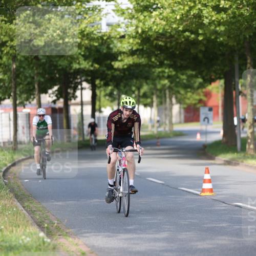 10.08.2025 - GEWOBA Citytriathlon Bremen Yannick Fuchs http://msf.ph/oto/8542672 10.08.2025 10:41:57 Radfahren 3, 9, 41, 177, 223, 395, 410 meine-sportfotos.de