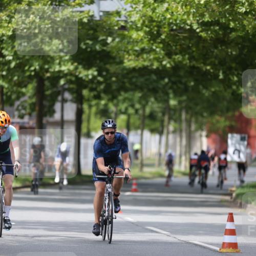 10.08.2025 - GEWOBA Citytriathlon Bremen Yannick Fuchs http://msf.ph/oto/8542683 10.08.2025 12:48:55 Radfahren 578, 616, 621, 627, 641, 649, 655, 657, 682, 687, 717, 788, 793, 857, 863, 897, 932, 950, 1010, 1027 meine-sportfotos.de