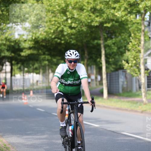 10.08.2025 - GEWOBA Citytriathlon Bremen Yannick Fuchs http://msf.ph/oto/8542703 10.08.2025 10:42:00 Radfahren 9, 41, 177, 223, 410 meine-sportfotos.de