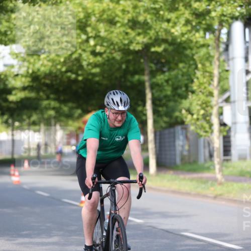 10.08.2025 - GEWOBA Citytriathlon Bremen Yannick Fuchs http://msf.ph/oto/8542792 10.08.2025 10:42:19 Radfahren 25, 89, 131, 167, 189 meine-sportfotos.de