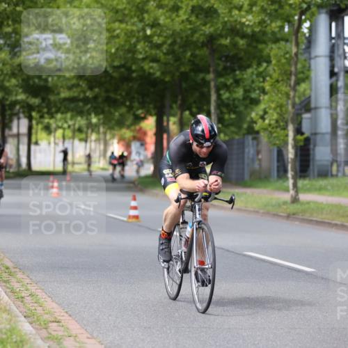 10.08.2025 - GEWOBA Citytriathlon Bremen Yannick Fuchs http://msf.ph/oto/8542822 10.08.2025 12:49:18 Radfahren 593, 774, 806, 840, 888, 942, 950, 1027 meine-sportfotos.de