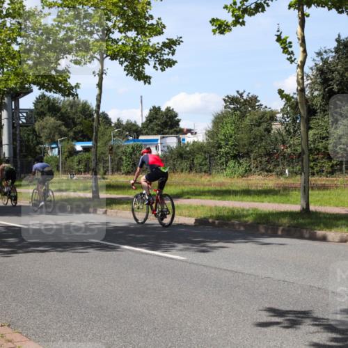 10.08.2025 - GEWOBA Citytriathlon Bremen Yannick Fuchs http://msf.ph/oto/8542884 10.08.2025 14:33:23 Radfahren 2, 74, 93, 138, 207, 440, 473, 518, 519 meine-sportfotos.de