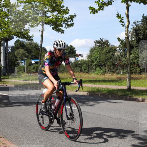 10.08.2025 - GEWOBA Citytriathlon Bremen Yannick Fuchs http://msf.ph/oto/8542905 10.08.2025 14:33:27 Radfahren 2, 74, 138, 207, 440, 514, 518, 519 meine-sportfotos.de