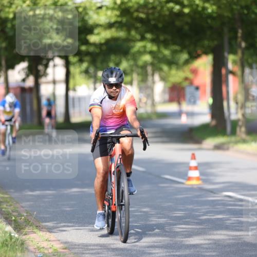 10.08.2025 - GEWOBA Citytriathlon Bremen Yannick Fuchs http://msf.ph/oto/8542976 10.08.2025 10:43:16 Radfahren 27, 51, 149, 361, 415 meine-sportfotos.de