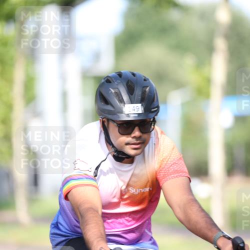 10.08.2025 - GEWOBA Citytriathlon Bremen Yannick Fuchs http://msf.ph/oto/8542988 10.08.2025 10:43:17 Radfahren 27, 51, 149, 361, 415 meine-sportfotos.de