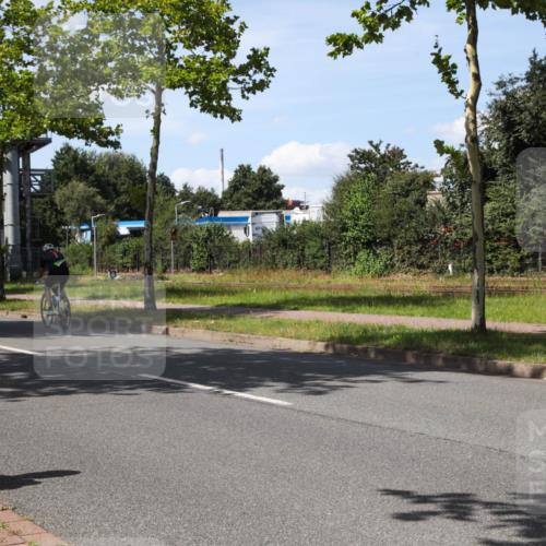 10.08.2025 - GEWOBA Citytriathlon Bremen Yannick Fuchs http://msf.ph/oto/8543036 10.08.2025 14:33:44 Radfahren 2, 25, 48, 65, 440, 514, 522 meine-sportfotos.de