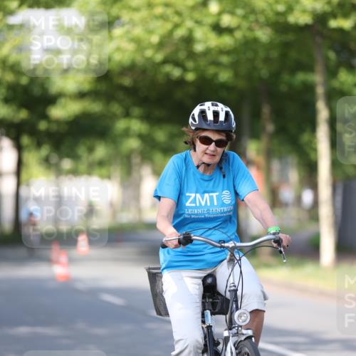 10.08.2025 - GEWOBA Citytriathlon Bremen Yannick Fuchs http://msf.ph/oto/8543047 10.08.2025 10:43:26 Radfahren 27, 51, 53, 361, 415, 422 meine-sportfotos.de