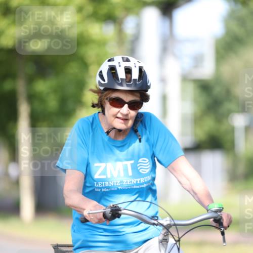 10.08.2025 - GEWOBA Citytriathlon Bremen Yannick Fuchs http://msf.ph/oto/8543059 10.08.2025 10:43:26 Radfahren 27, 51, 53, 361, 415, 422 meine-sportfotos.de
