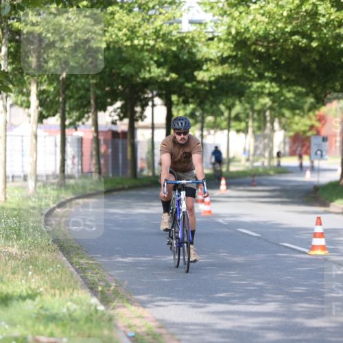 10.08.2025 - GEWOBA Citytriathlon Bremen Yannick Fuchs http://msf.ph/oto/8543066 10.08.2025 10:43:29 Radfahren 27, 53, 217, 361, 422 meine-sportfotos.de