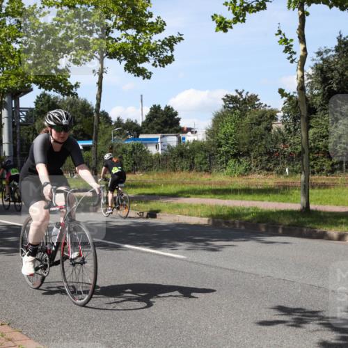 10.08.2025 - GEWOBA Citytriathlon Bremen Yannick Fuchs http://msf.ph/oto/8543110 10.08.2025 14:34:05 Radfahren 55, 92, 151, 214, 364, 388, 424, 451, 507, 515, 530 meine-sportfotos.de