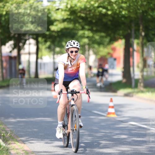 10.08.2025 - GEWOBA Citytriathlon Bremen Yannick Fuchs http://msf.ph/oto/8543175 10.08.2025 10:43:46 Radfahren 53, 179, 217, 425, 487, 507 meine-sportfotos.de