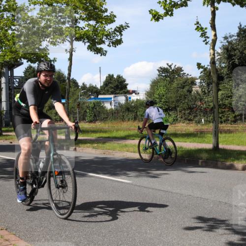 10.08.2025 - GEWOBA Citytriathlon Bremen Yannick Fuchs http://msf.ph/oto/8543229 10.08.2025 14:34:59 Radfahren 23, 31, 68, 72, 268, 340, 413, 430, 502 meine-sportfotos.de